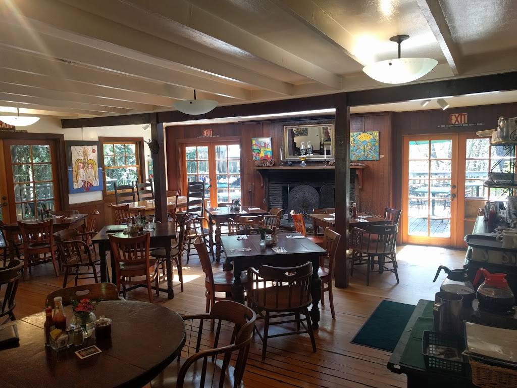 Two Bird Café | restaurant | 625 San Geronimo Valley Dr, San Geronimo, CA 94963, USA | 4154880105 OR +1 415-488-0105