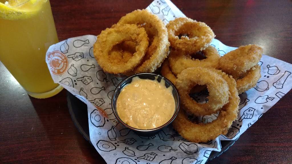 Buffalo Wings & Rings | restaurant | 8377 Winton Rd, Cincinnati, OH 45231, USA | 5135219464 OR +1 513-521-9464