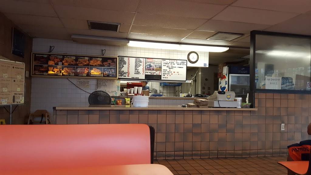 Dixie Maid | restaurant | 6800 Lyons Ave, Houston, TX 77020, USA | 7136743828 OR +1 713-674-3828