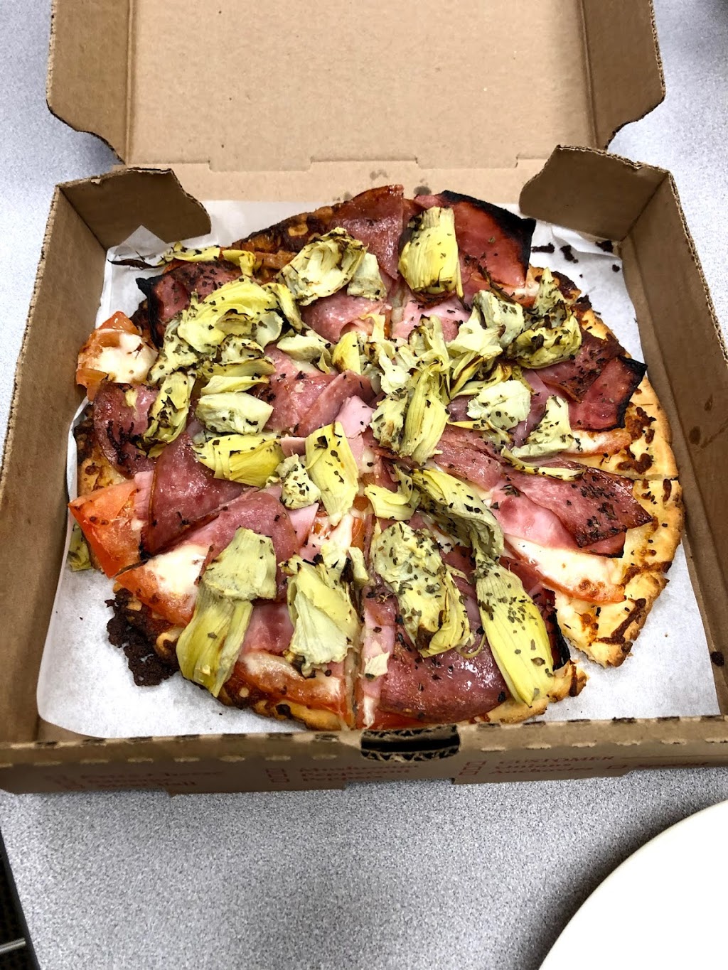 Pats Pizza Machias | restaurant | 168 Main St, Machias, ME 04654, USA | 2072558111 OR +1 207-255-8111