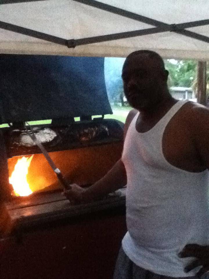 Sugarjs BBQ | restaurant | 4234 Blanding Blvd, Jacksonville, FL 32210, USA | 9048625354 OR +1 904-862-5354