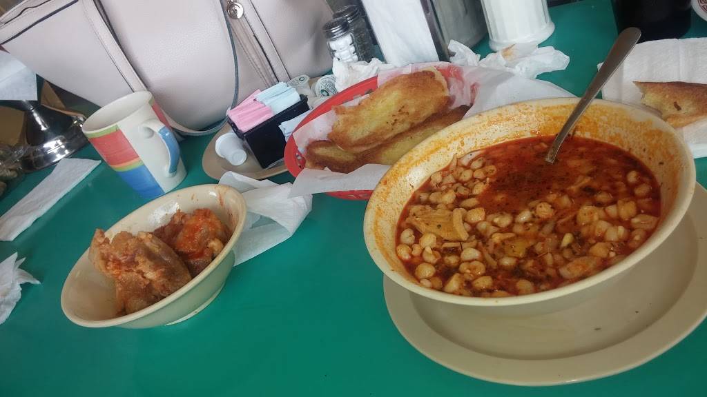 Jamies Hut | restaurant | 88 S Stevens St, El Paso, TX 79905, USA | 9153516162 OR +1 915-351-6162