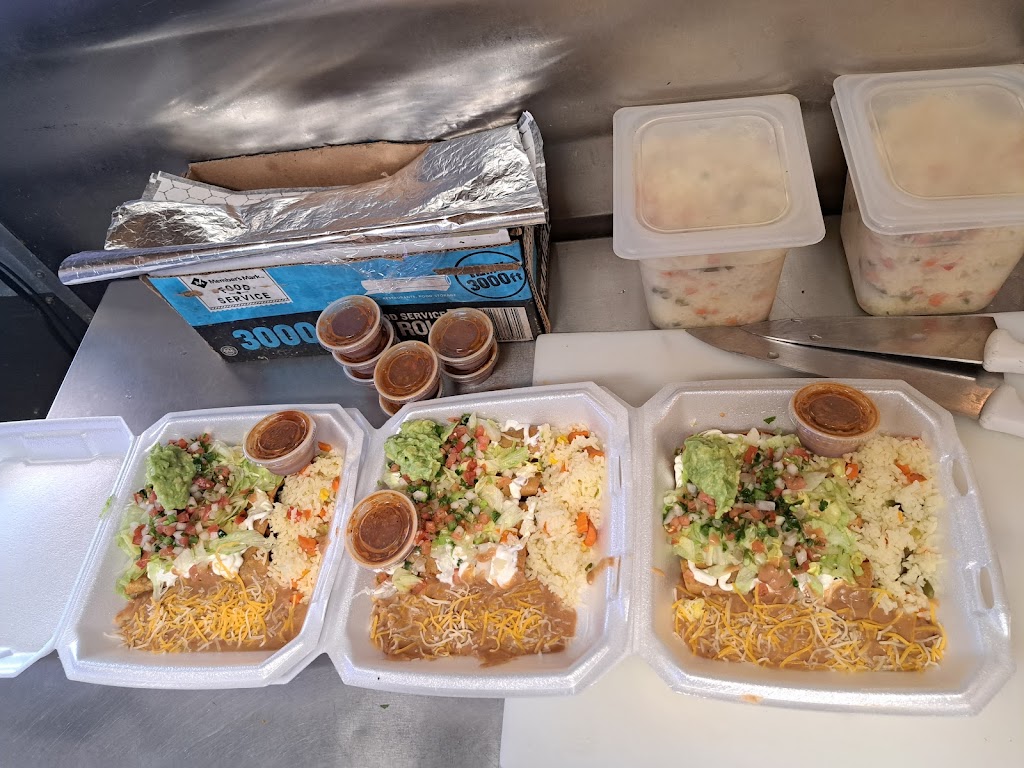 Tacos y burritos la fe food truck | restaurant | 6600 Cerrillos Rd, Santa Fe, NM 87507, USA | 5057958314 OR +1 505-795-8314