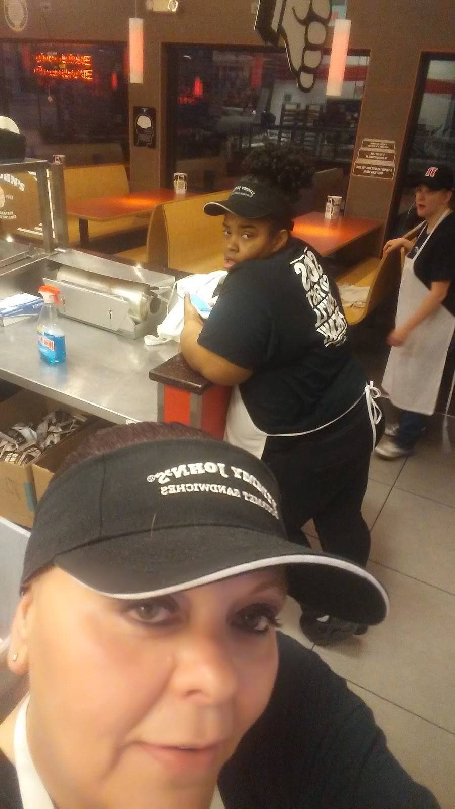 Jimmy Johns | meal delivery | 17 W 63rd St, Kansas City, MO 64113, USA | 8166128720 OR +1 816-612-8720