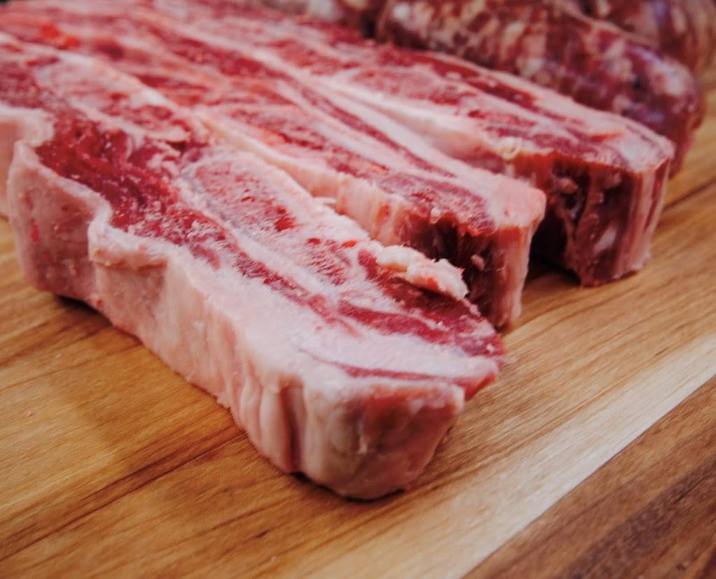 El Mercado - Market - Butcher - Empanadas | meal takeaway | 3767 N Southport Ave, Chicago, IL 60613, USA | 7734775020 OR +1 773-477-5020