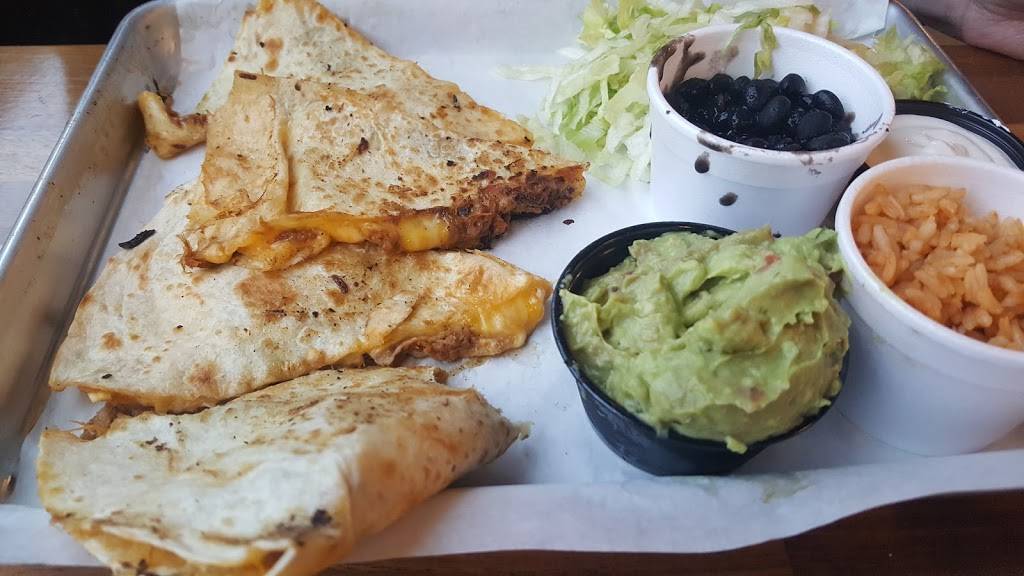 Tacos Chilangos | restaurant | 8917 N Fwy Service Rd E #119, Fort Worth, TX 76177, USA | 8178477771 OR +1 817-847-7771