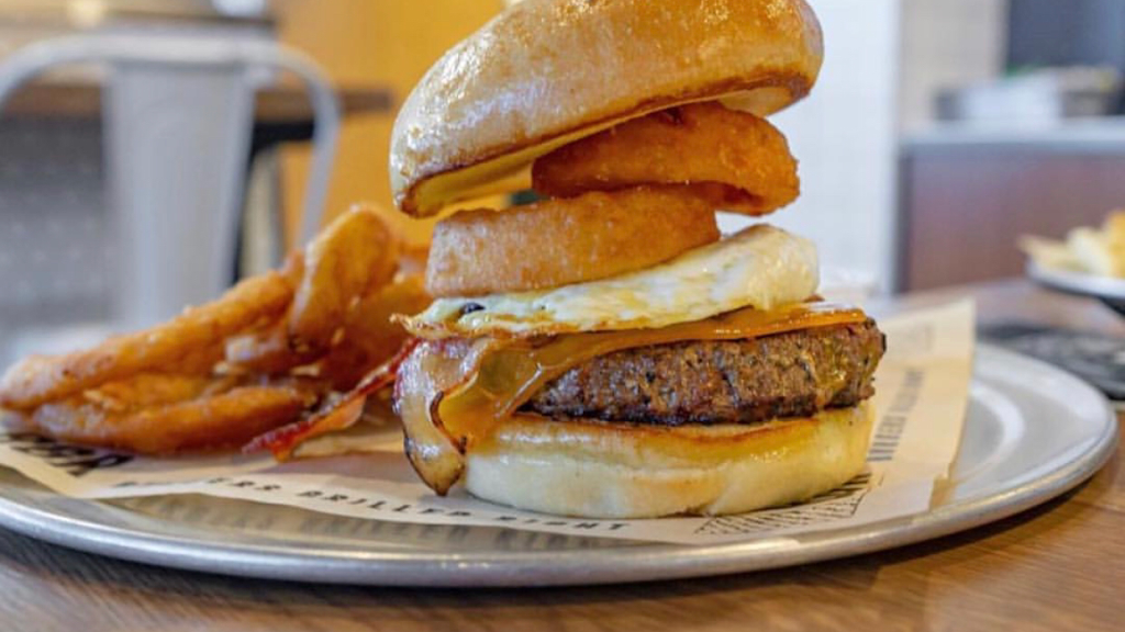 BGR Burgers Grilled Right | restaurant | 1202 Wilmington Ave #120, Salt Lake City, UT 84106, USA | 8014876301 OR +1 801-487-6301