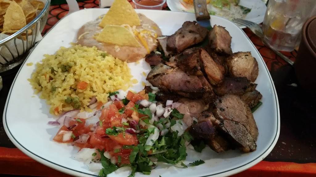 Las Playas Restaurant | restaurant | 16491 Valley Blvd, Fontana, CA 92335, USA | 9093507074 OR +1 909-350-7074