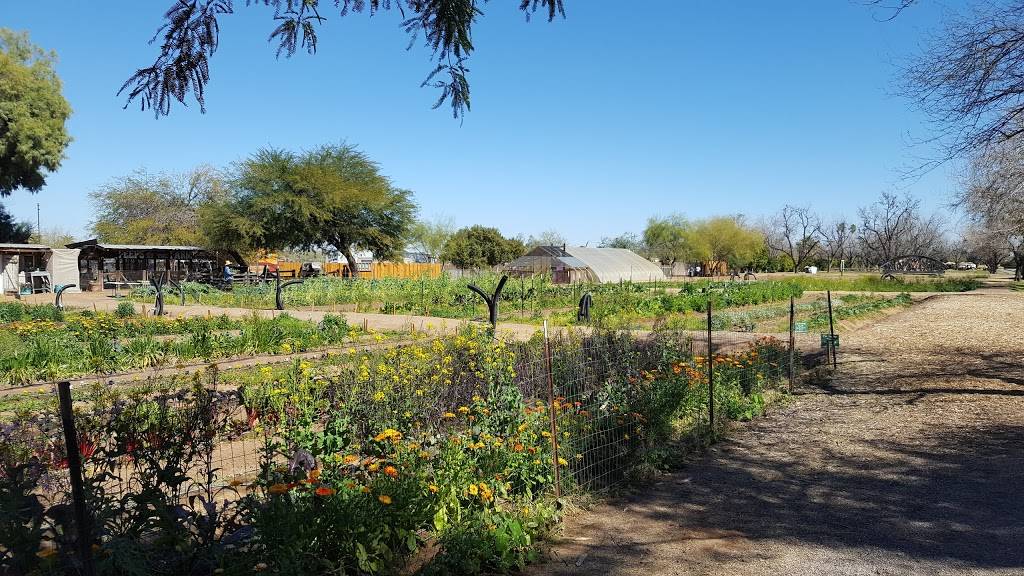 The Farm at South Mountain | restaurant | 6106 S 32nd St, Phoenix, AZ 85042, USA | 6022766360 OR +1 602-276-6360