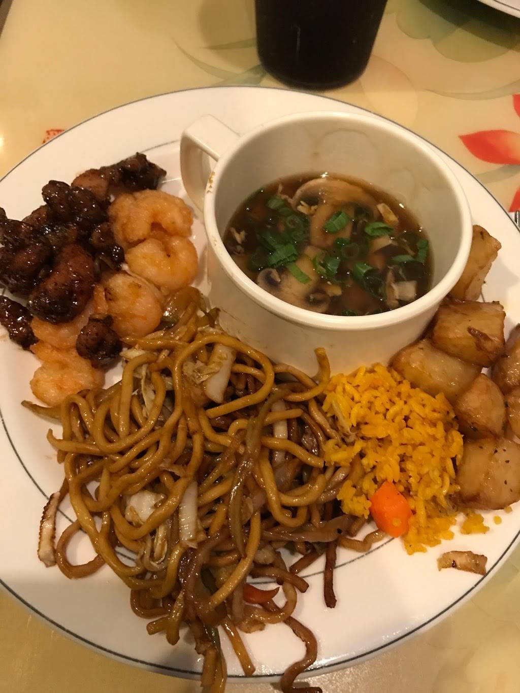 Kam Luang Restaurant | restaurant | 120 Cedar Grove Ln, Somerset, NJ 08873, USA | 7323567833 OR +1 732-356-7833