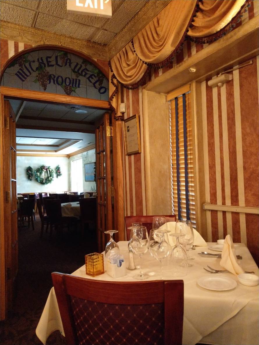 Bonaroti Restaurant | restaurant | 428 Maple Ave E, Vienna, VA 22180, USA | 7032817550 OR +1 703-281-7550