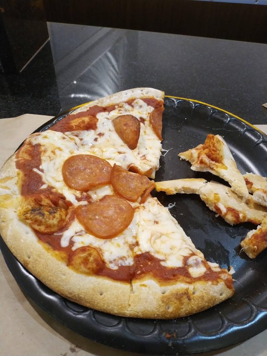 Paramount Fine Foods | restaurant | Terminal 1, 6301 Silver Dart Dr, Mississauga, ON L5P 1B2, Canada | 4167763100 OR +1 416-776-3100