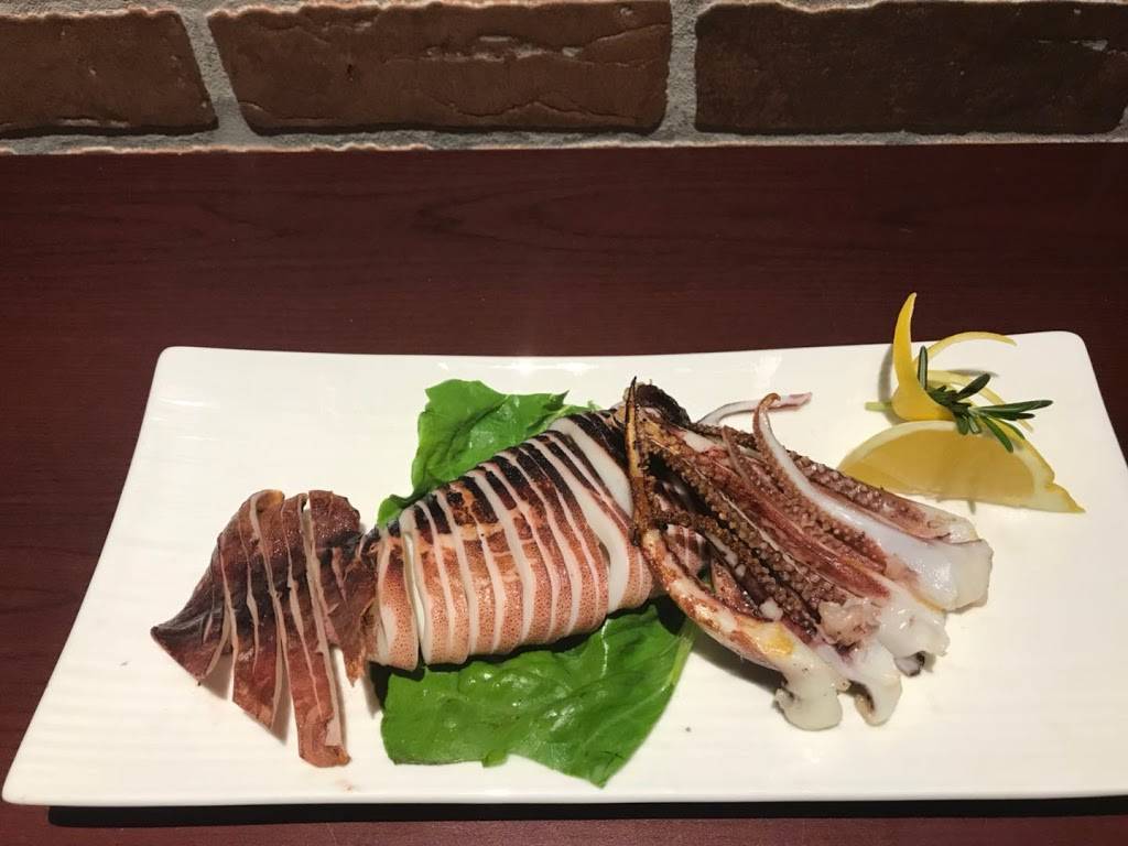 MR. MIC | restaurant | 956 Merivale Rd, Ottawa, ON K1Z 6A2, Canada | 6137220888 OR +1 613-722-0888