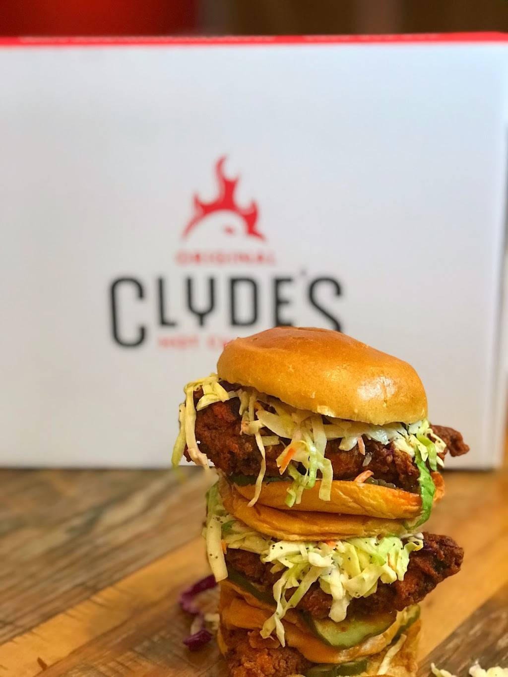 Clydes Hot Chicken | restaurant | 513 N Harbor Blvd, Fullerton, CA 92832, USA | 7145193707 OR +1 714-519-3707