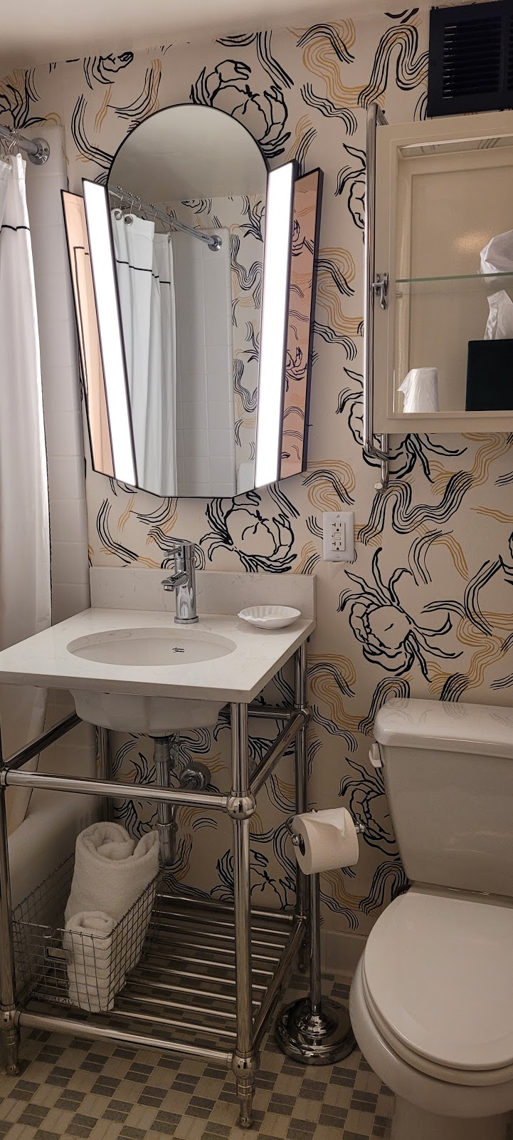 Graduate Seattle | restaurant | 4507 Brooklyn Ave NE, Seattle, WA 98105, USA | 2066342000 OR +1 206-634-2000