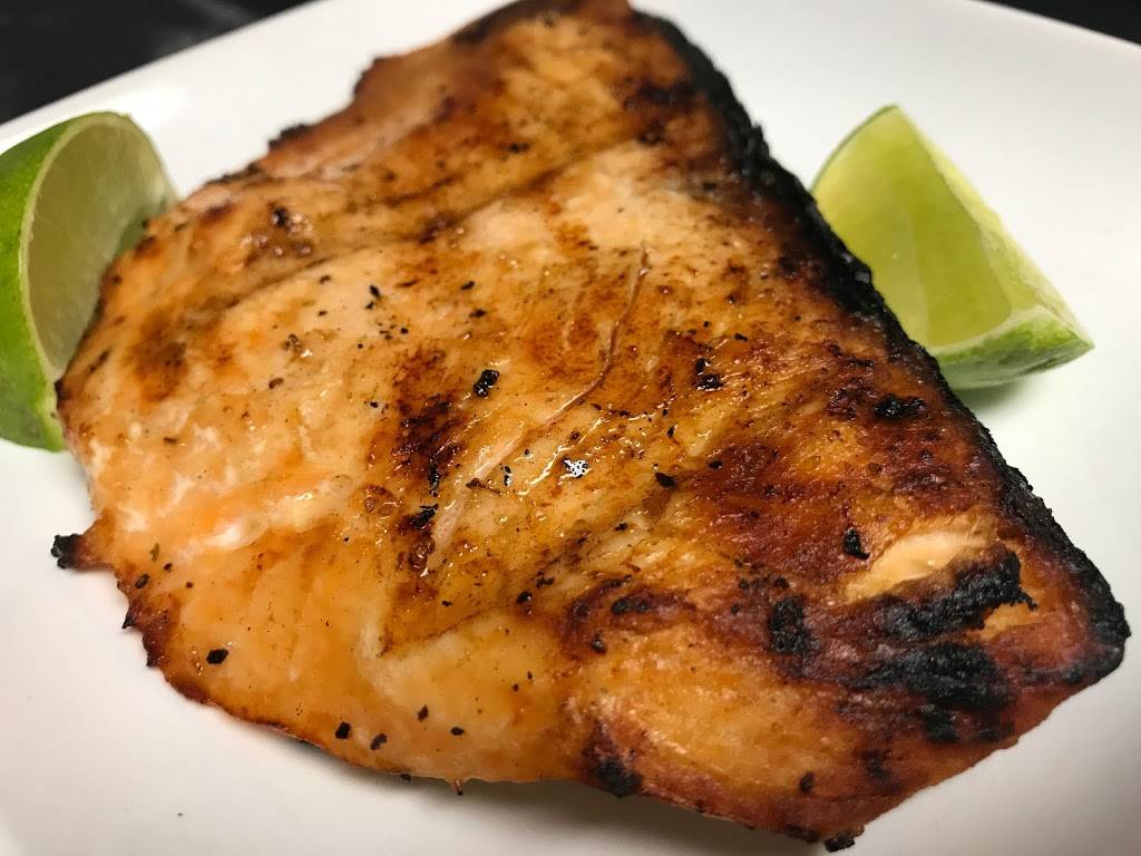 Famous Rotisserie & Grill | restaurant | 2034 Green Acres Mall, Valley Stream, NY 11581, USA | 5168728888 OR +1 516-872-8888