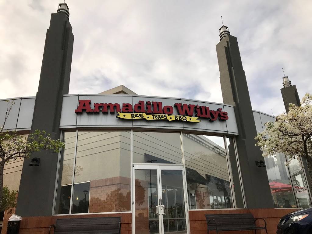 Armadillo Willys BBQ | restaurant | 2260 Bridgepointe Pkwy, Foster City, CA 94404, USA | 6505717427 OR +1 650-571-7427