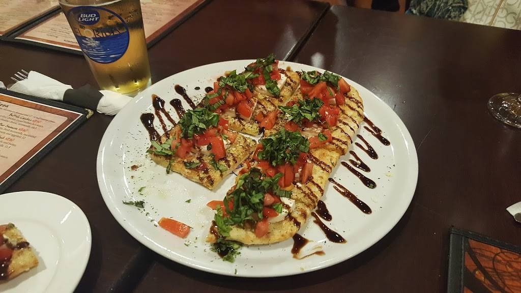 Antoninos Wood Fired Pizza | restaurant | 275 S Charles Richard Beall Blvd, DeBary, FL 32713, USA | 3866682182 OR +1 386-668-2182