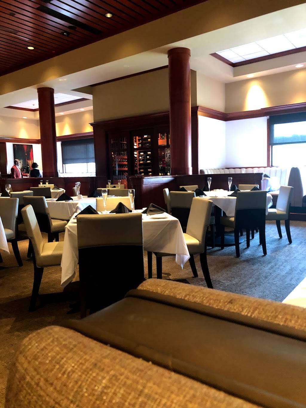 Flemings Prime Steakhouse & Wine Bar | restaurant | 103 Summit Blvd, Birmingham, AL 35243, USA | 2052629463 OR +1 205-262-9463