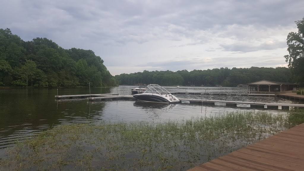 The Boardwalk on Lake Anna | restaurant | 200 Boardwalk Way, Mineral, VA 23117, USA | 5408945011 OR +1 540-894-5011