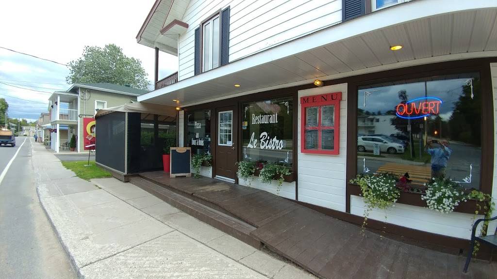 Le Bistro | restaurant | 570 Rue Notre Dame, Montebello, QC J0V 1L0, Canada | 8194236900 OR +1 819-423-6900
