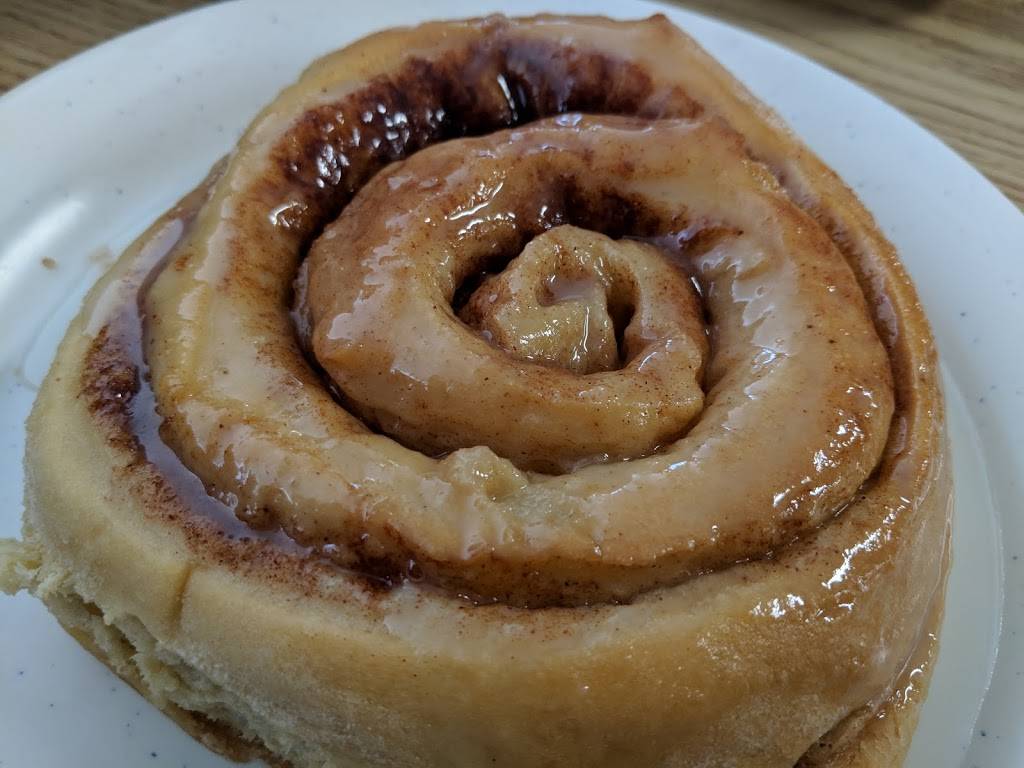 Phills Diner | restaurant | 3310 E 32nd St, Tulsa, OK 74135, USA | 9187424563 OR +1 918-742-4563