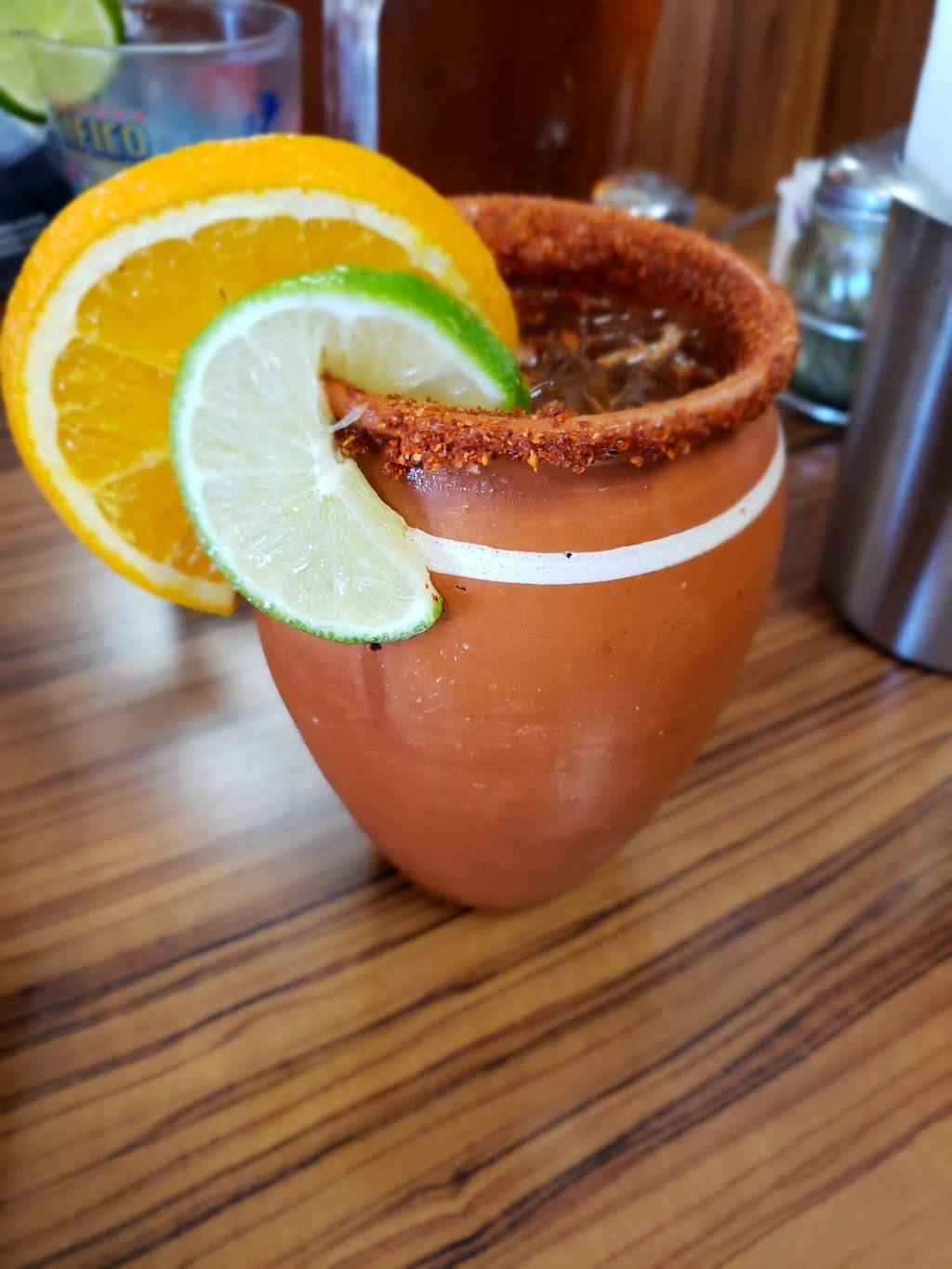 Tortas Ahogadas Guadalajara | restaurant | 6042 Santa Fe Ave, Huntington Park, CA 90255, USA | 3235873115 OR +1 323-587-3115