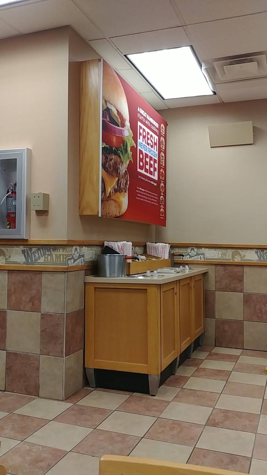 Wendys | restaurant | 608 S College Mall Rd, Bloomington, IN 47401, USA | 8123398428 OR +1 812-339-8428