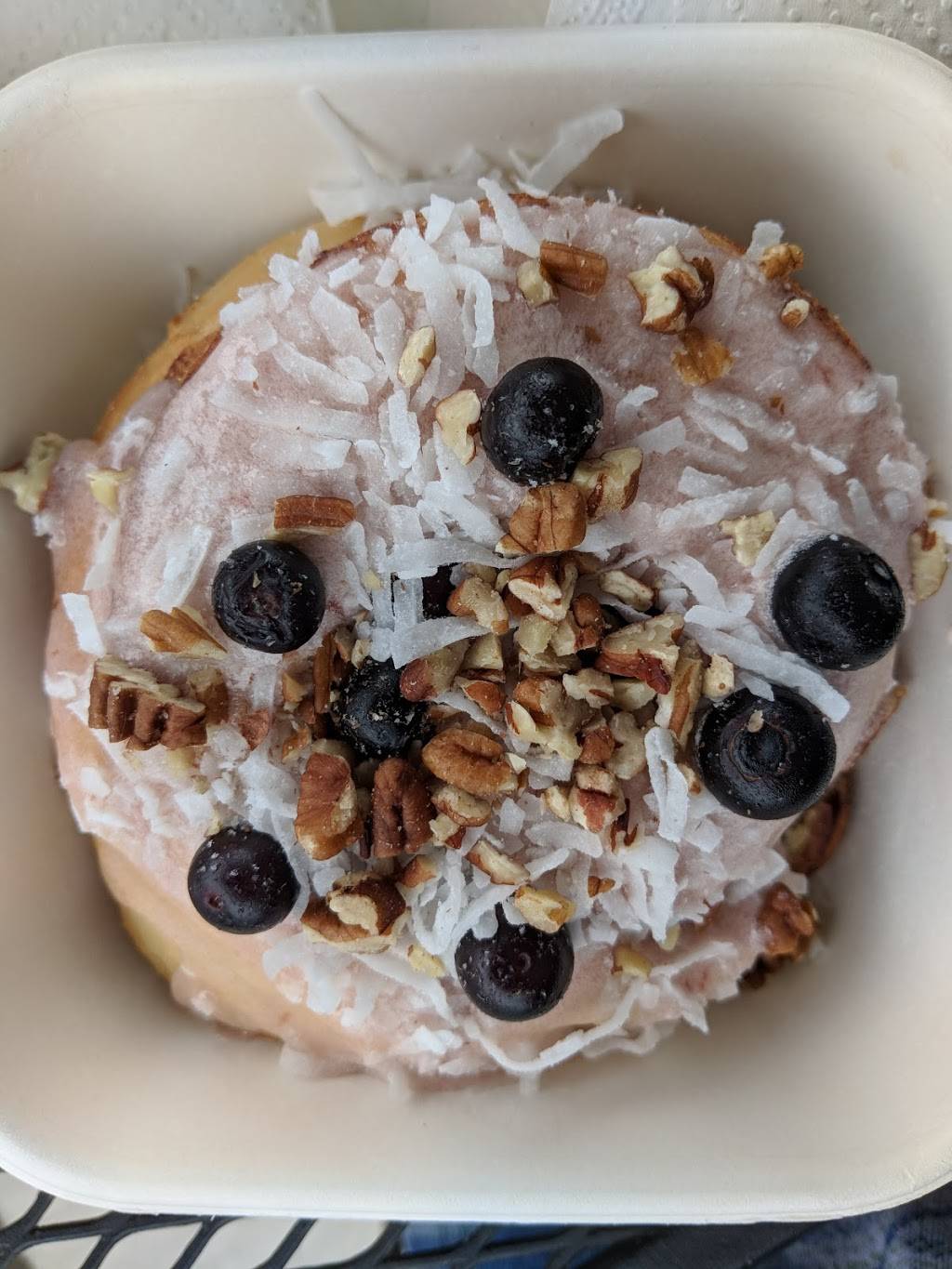 Cinnaholic | bakery | 2134 Sunset Blvd Suite E, Los Angeles, CA 90026, USA | 3238443944 OR +1 323-844-3944