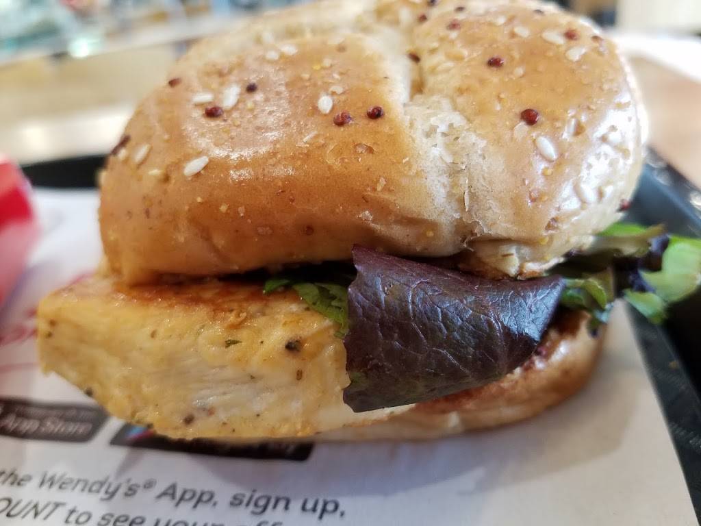 Wendys | restaurant | E Tehachapi Blvd &, E Steuber Rd, Tehachapi, CA 93561, USA | 6618231068 OR +1 661-823-1068