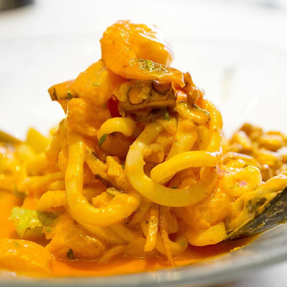 El Saltado | restaurant | 3616 King St, Alexandria, VA 22302, USA | 7035676504 OR +1 703-567-6504