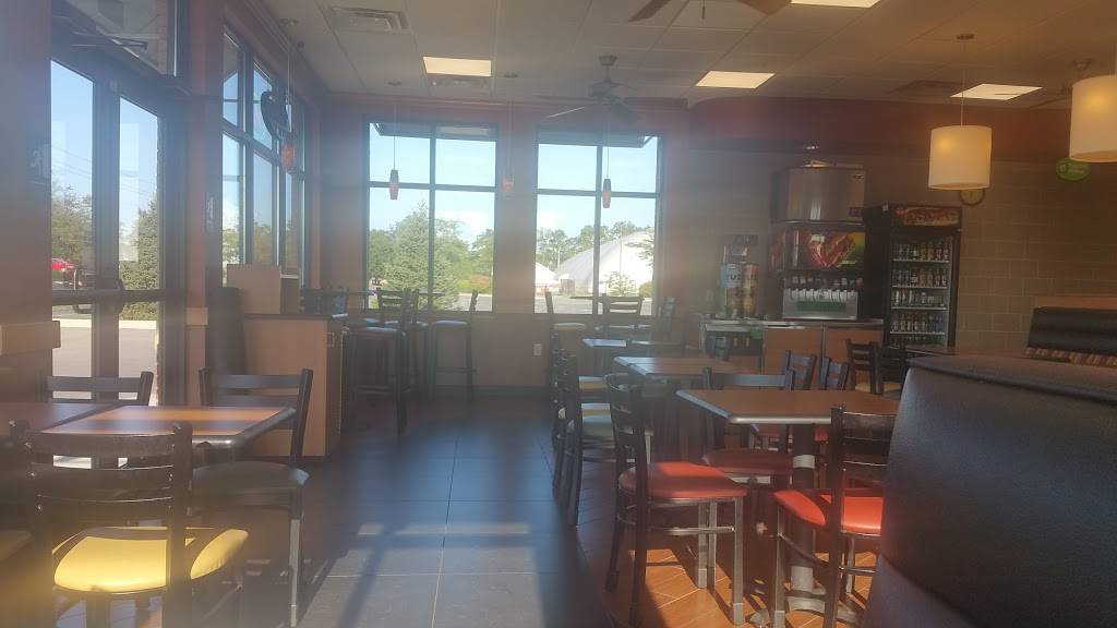 Subway Restaurants | restaurant | 2501 National Ave, Indianapolis, IN 46227, USA | 3177864417 OR +1 317-786-4417