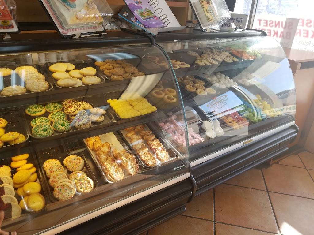 Sunset Bakery | bakery | 8788 SW 72nd St, Miami, FL 33173, USA | 3052797888 OR +1 305-279-7888