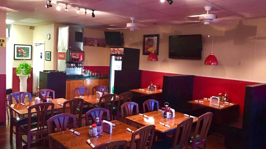 Marios Italian Grill | restaurant | 1300 Savannah Hwy #4, Charleston, SC 29407, USA | 8437662049 OR +1 843-766-2049