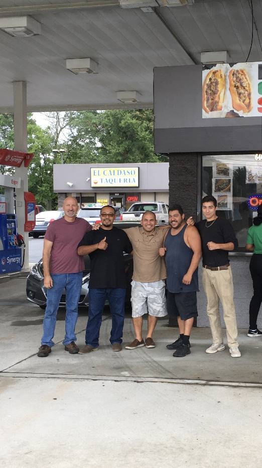 June’s Real Philly Cheese Steaks & Hot Dogs | meal takeaway | 6406 White Horse Rd, Greenville, SC 29617, USA | 8645201400 OR +1 864-520-1400