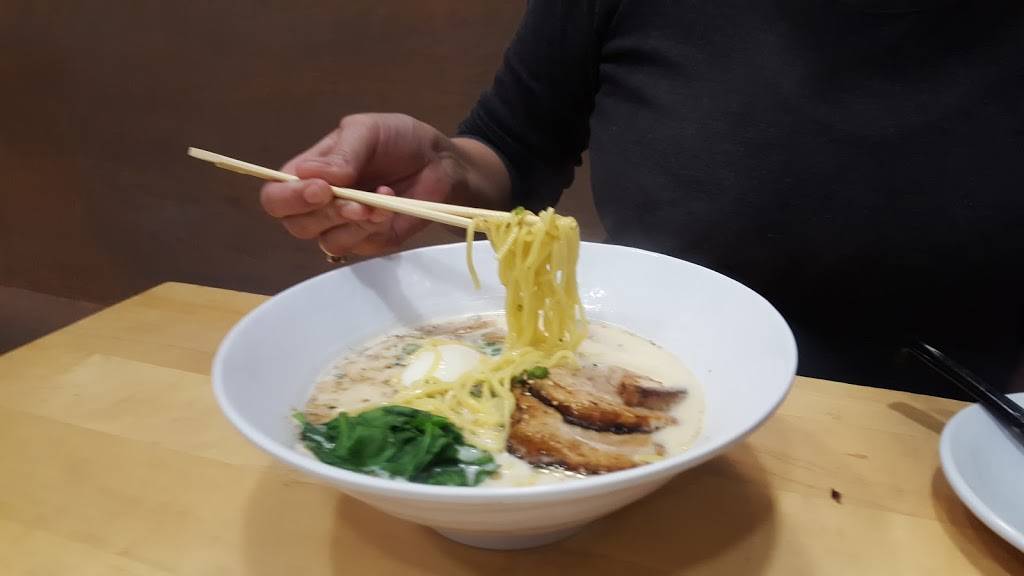 Asuka Ramen & Poke | restaurant | 3103 E Colfax Ave, Denver, CO 80206, USA | 7205506651 OR +1 720-550-6651