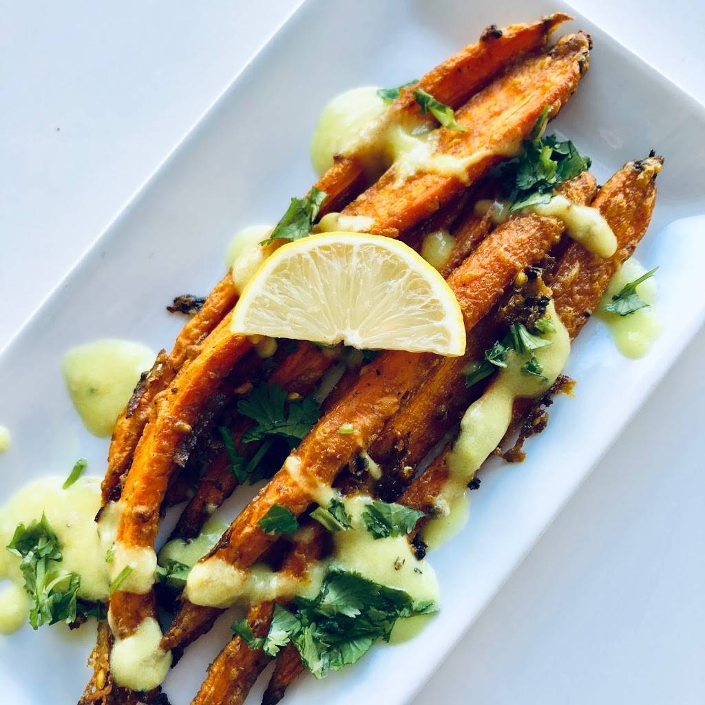 Celesta | restaurant | 1978 N Farwell Ave, Milwaukee, WI 53202, USA | 4142313030 OR +1 414-231-3030