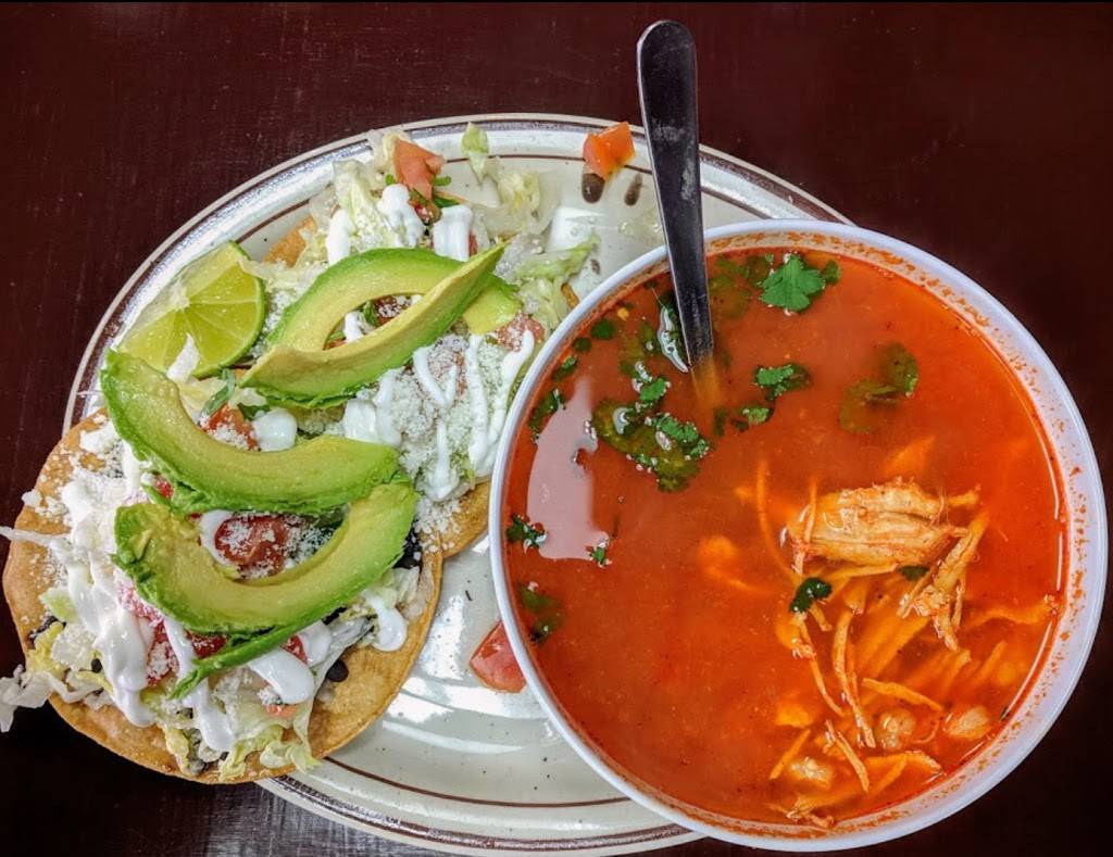 La Parrilla Kitchen Mexican Restaurant | restaurant | La Parrilla Kitchen Mexican Restaurant, 16300 SW Hart Rd, Beaverton, OR 97007, USA | 5033360415 OR +1 503-336-0415