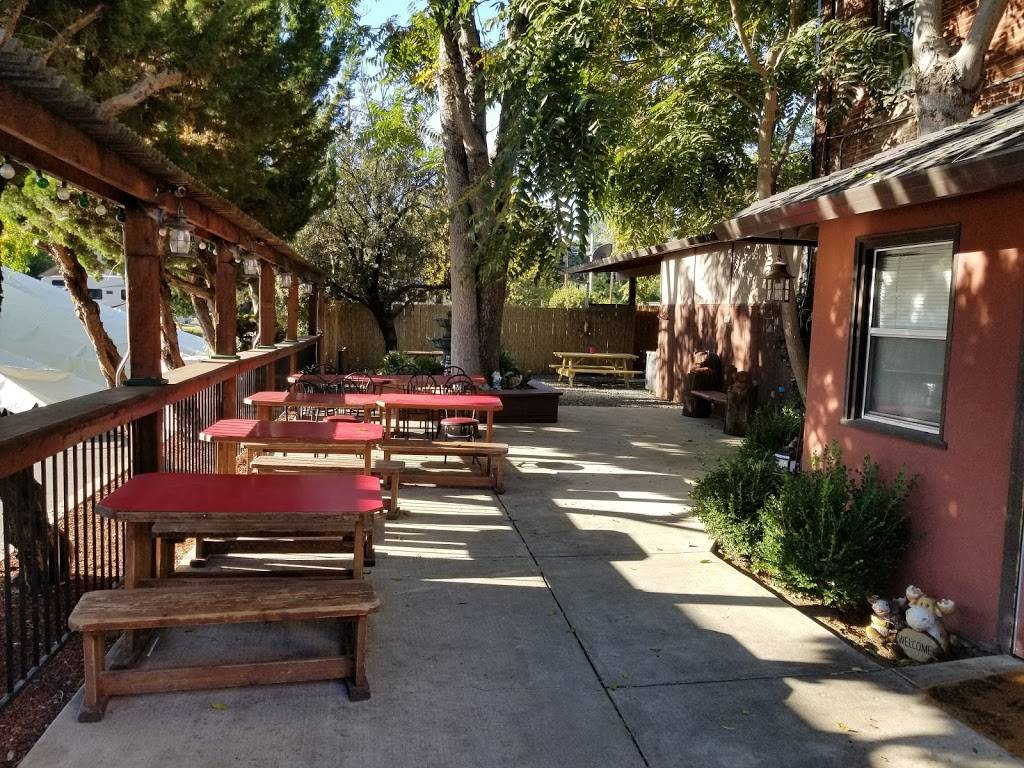 Pogos Pizza | restaurant | 9732 State Rte 281, Kelseyville, CA 95451, USA | 7072777777 OR +1 707-277-7777