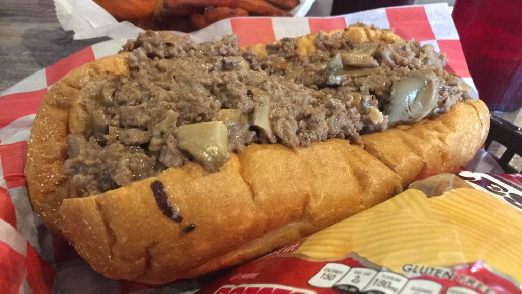 South Philly Cheesesteaks | meal takeaway | 5942 34th St W #115, Bradenton, FL 34210, USA | 9417277339 OR +1 941-727-7339