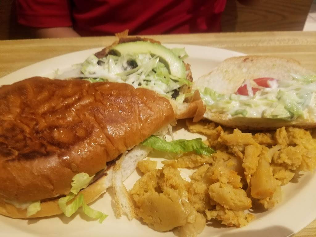 Restaurant Y Pupuseria-mi Rinconcito Salvadoreno | restaurant | 13655 Bissonnet St #103, Houston, TX 77083, USA | 2815750534 OR +1 281-575-0534