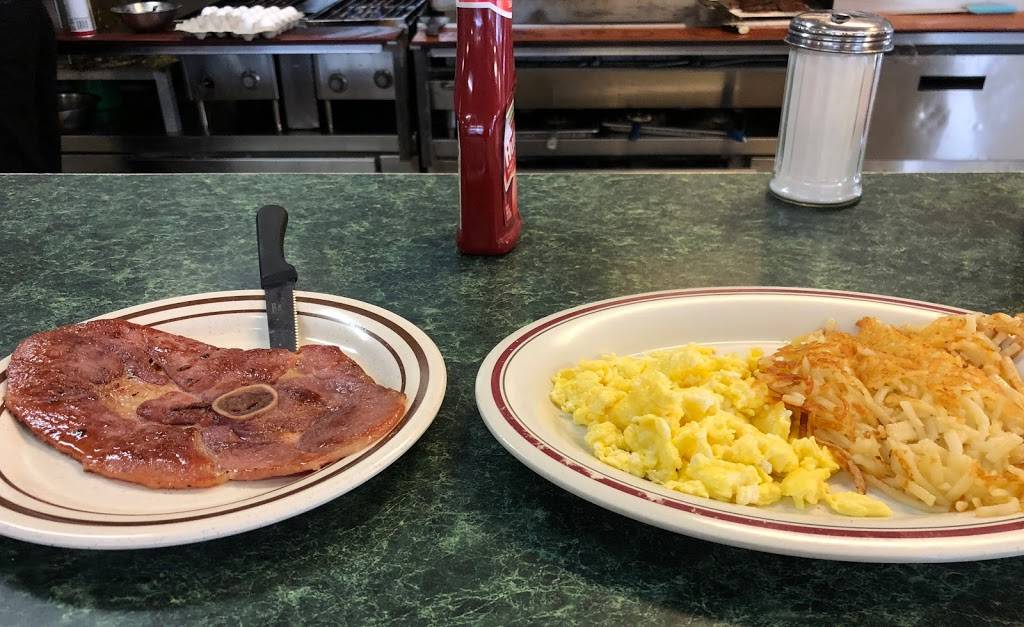 Huddle House | restaurant | 1904 W Evans St, Florence, SC 29501, USA | 8436678898 OR +1 843-667-8898
