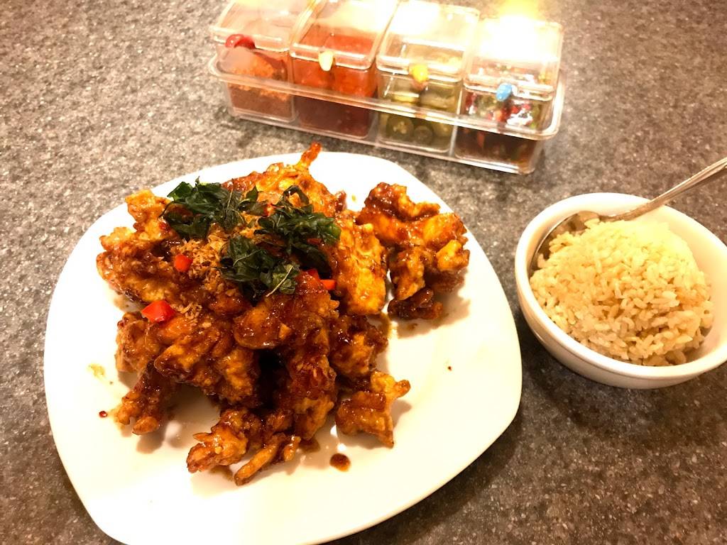 Thai On Main Street | restaurant | 115 W Main St, Monroe, WA 98272, USA | 3607948101 OR +1 360-794-8101