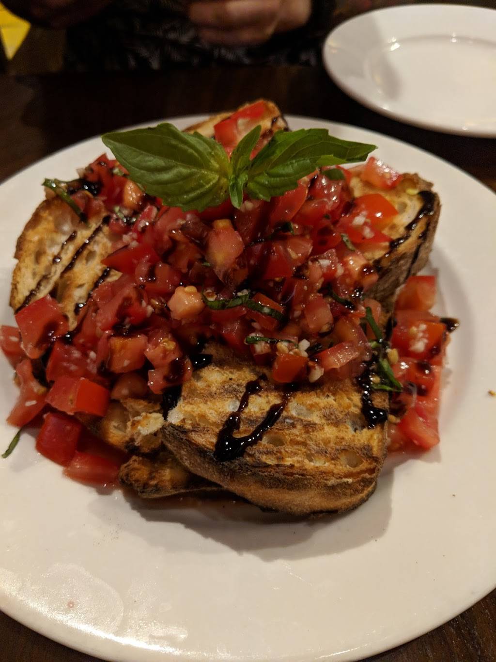 Sogno di Vino | restaurant | 18830 Front St NE, Poulsbo, WA 98370, USA | 3606978466 OR +1 360-697-8466