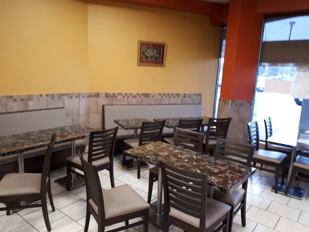 Big Grill Shawarma and Kebobs | restaurant | 1500 Upper Middle Rd W #6, Oakville, ON L6M 0C2, Canada | 9059011971 OR +1 905-901-1971