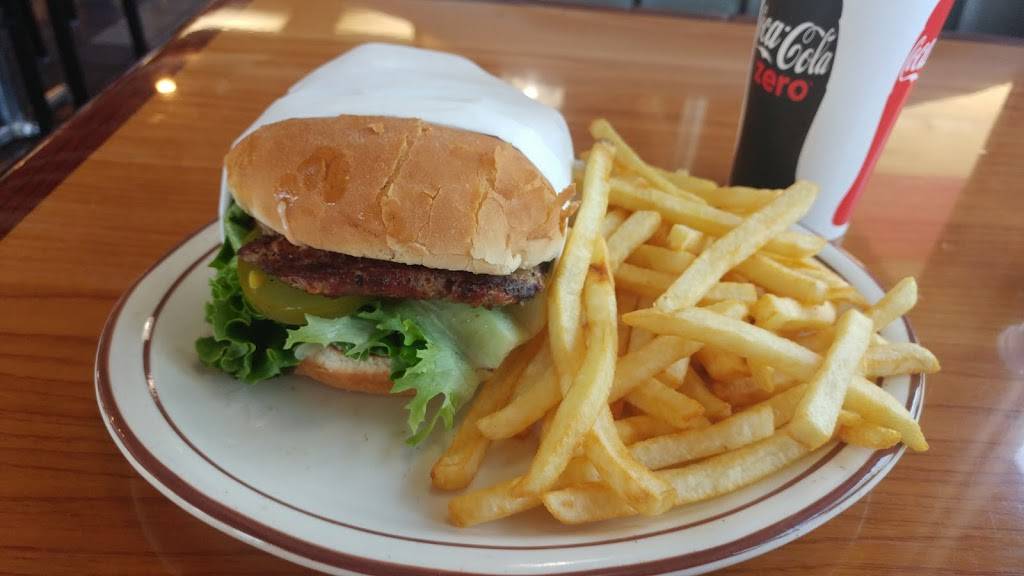 Mega Toms Burgers | restaurant | 25201 Madison Ave, Murrieta, CA 92562, USA | 9516989976 OR +1 951-698-9976