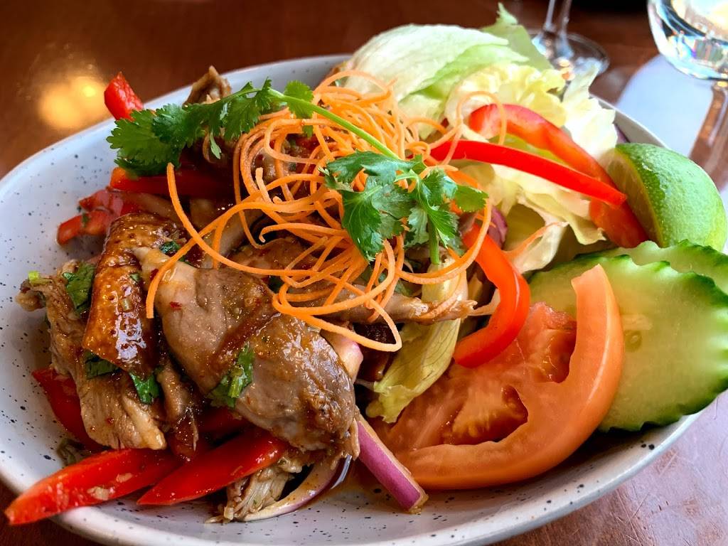 Thai House Cuisine | restaurant | 181 Main St E, Milton, ON L9T 1N7, Canada | 9052030912 OR +1 905-203-0912