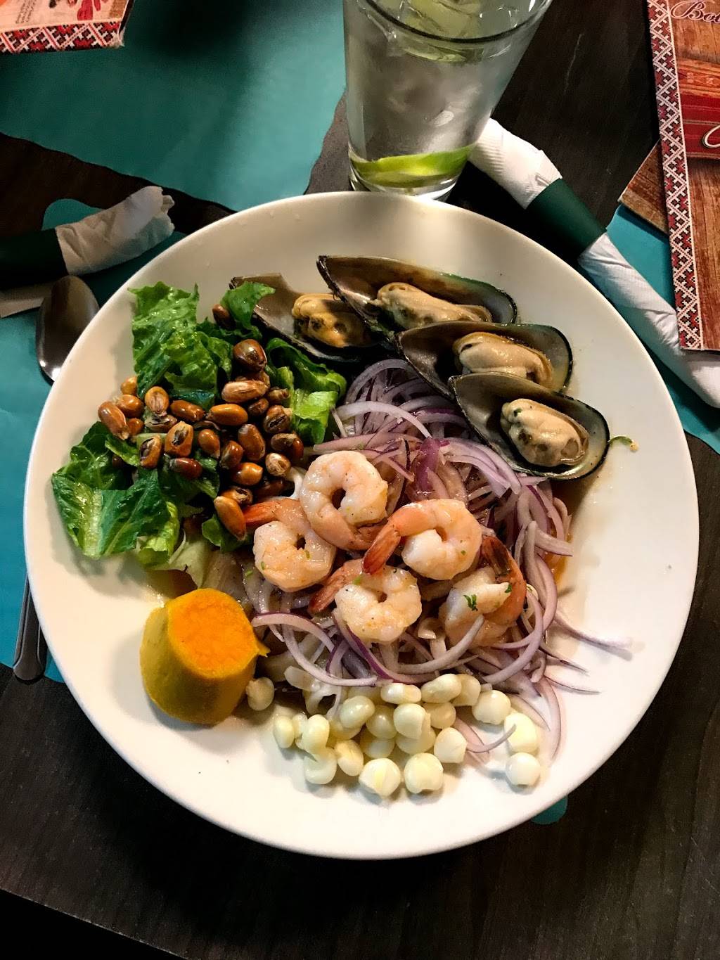 Juliannas | restaurant | 189 Pocasset Ave, Providence, RI 02909, USA | 4012729222 OR +1 401-272-9222