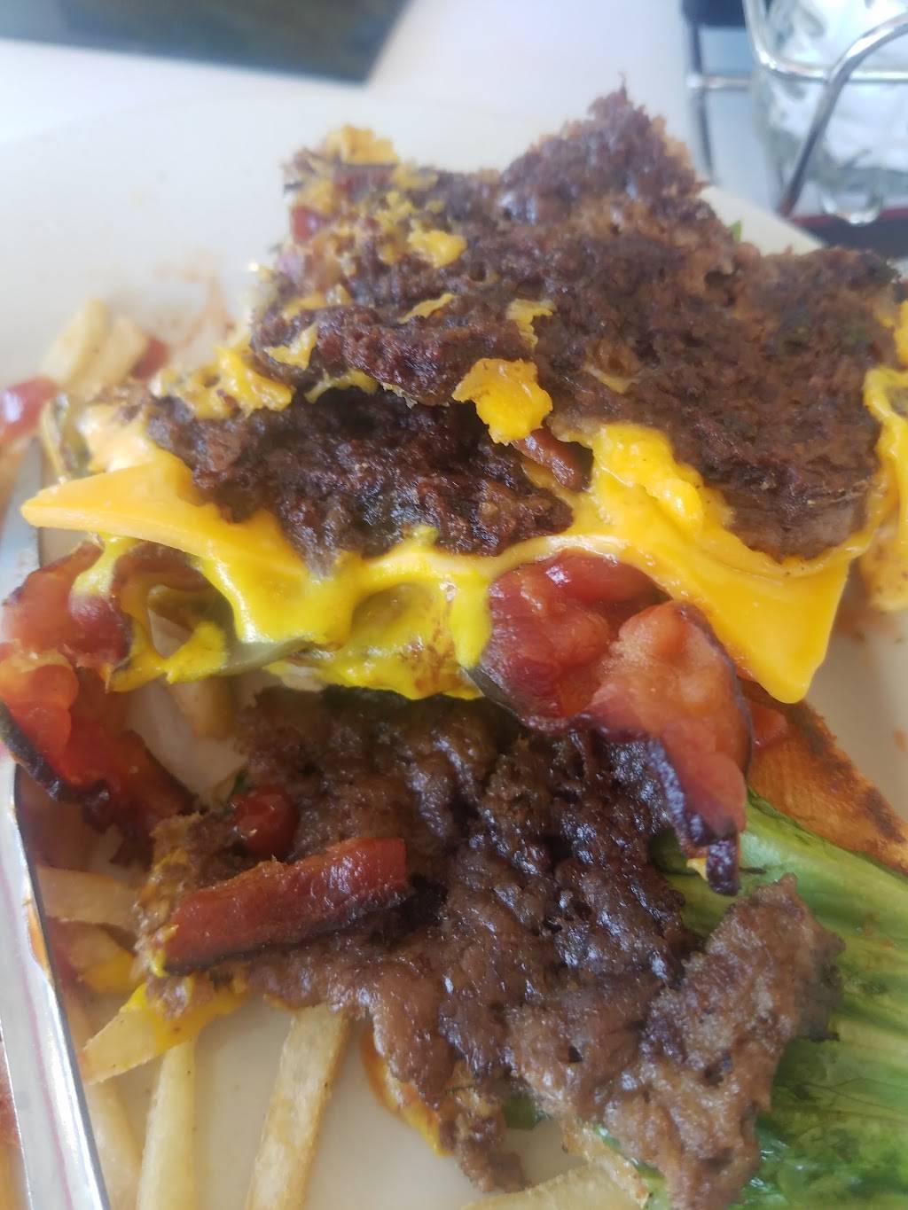 Steak n Shake | restaurant | 4913 Dixie Hwy, Louisville, KY 40216, USA | 5024484400 OR +1 502-448-4400