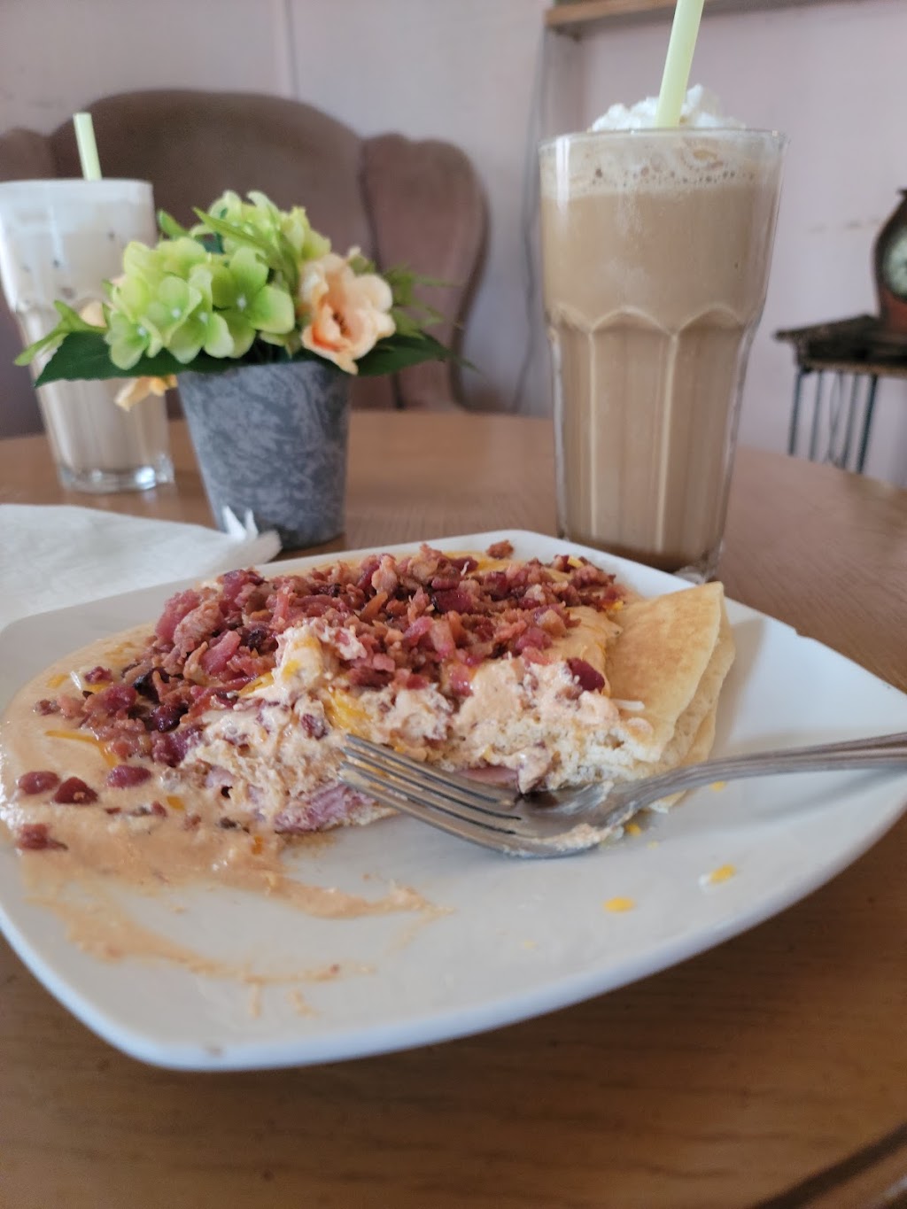 Hope Cafe and Creperie | cafe | 605 E 2nd St, Calexico, CA 92231, USA | 7608905259 OR +1 760-890-5259